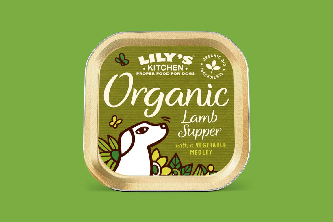 LILY'S KITCHEN Organic Borrego com Cenouras e Ervilhas